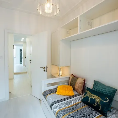 Great New Flat Close To Alameda Lisbon