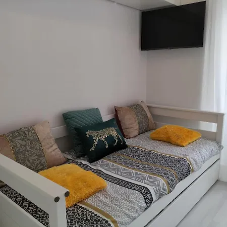 Great New Flat Close To Alameda Apartment Lisbon